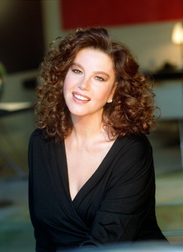 Stefania-Sandrelli1-635x873 Stefania-Sandrelli1-635x873